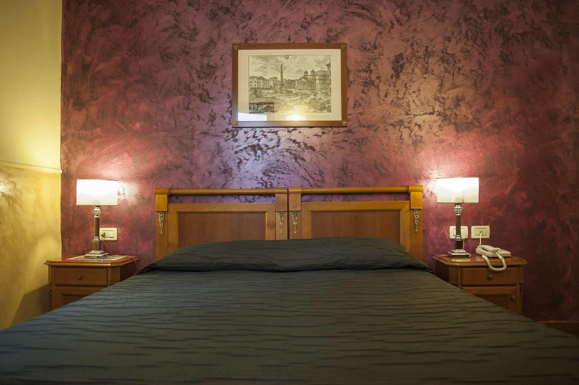 Delle Province Hotel 4*