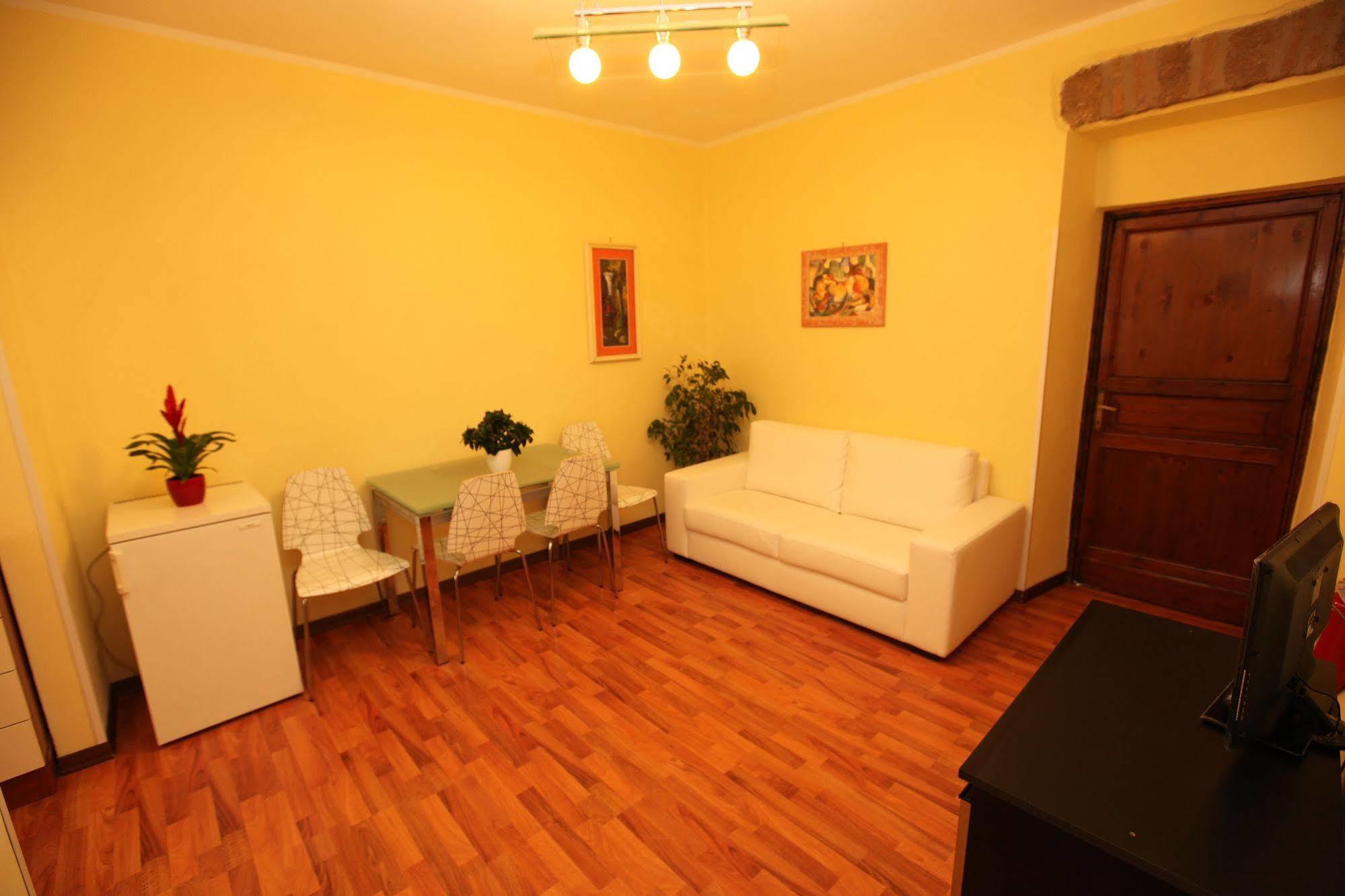 Casa de hóspedes A Ca Degli Equi 2*