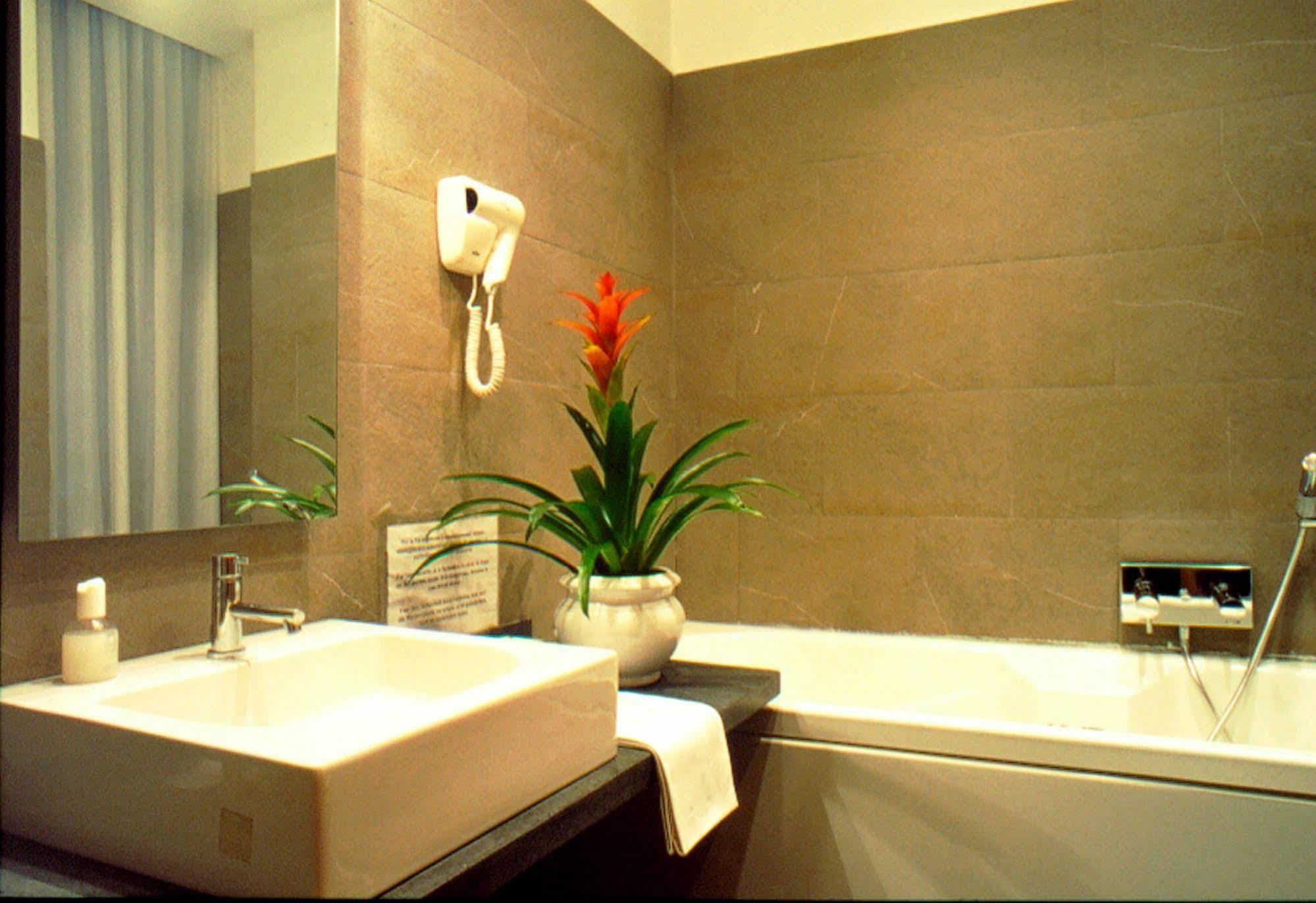 Hotell Lemon Garden 3*