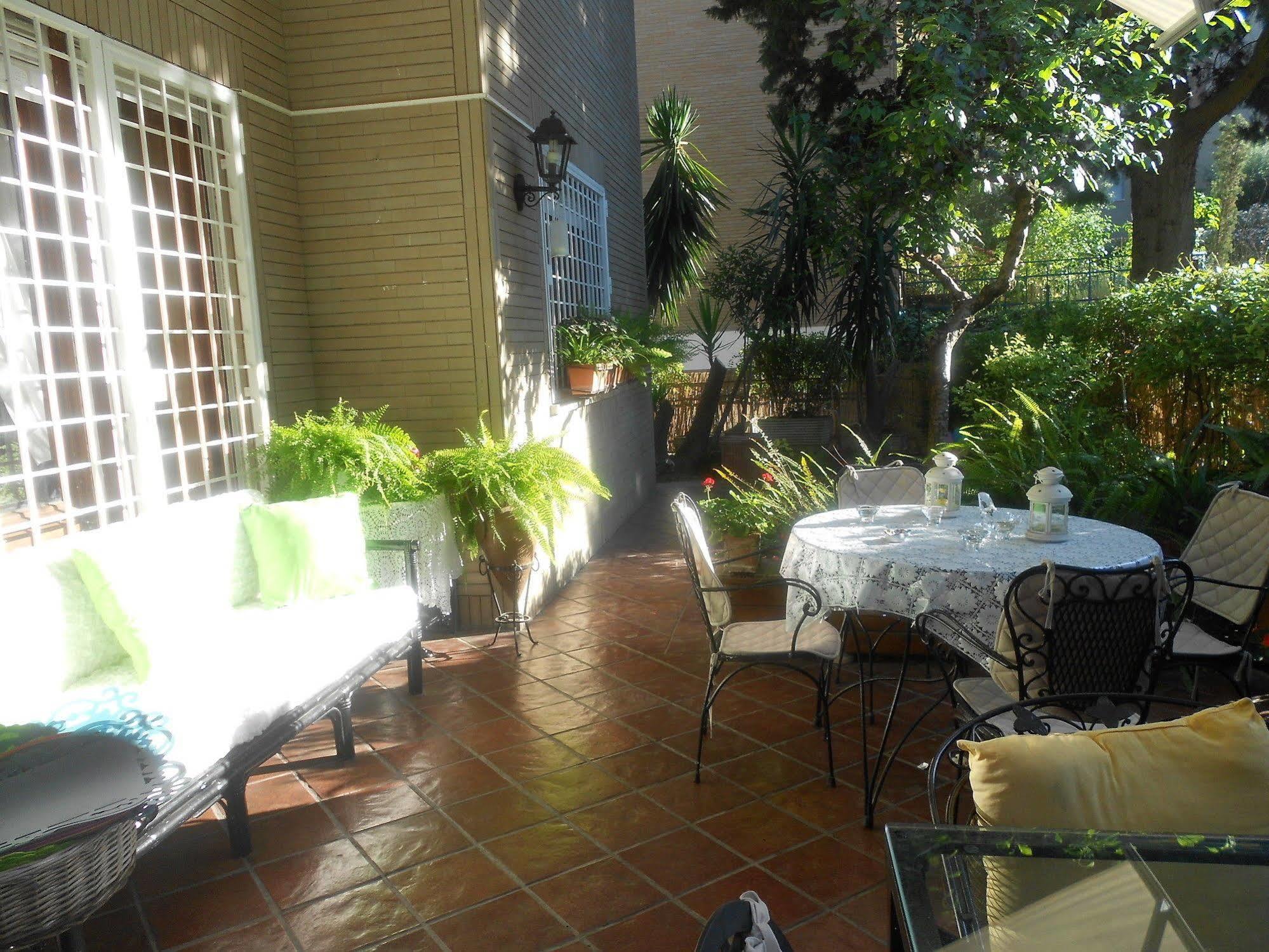 Hotel A Casa Di Patrizia 3*