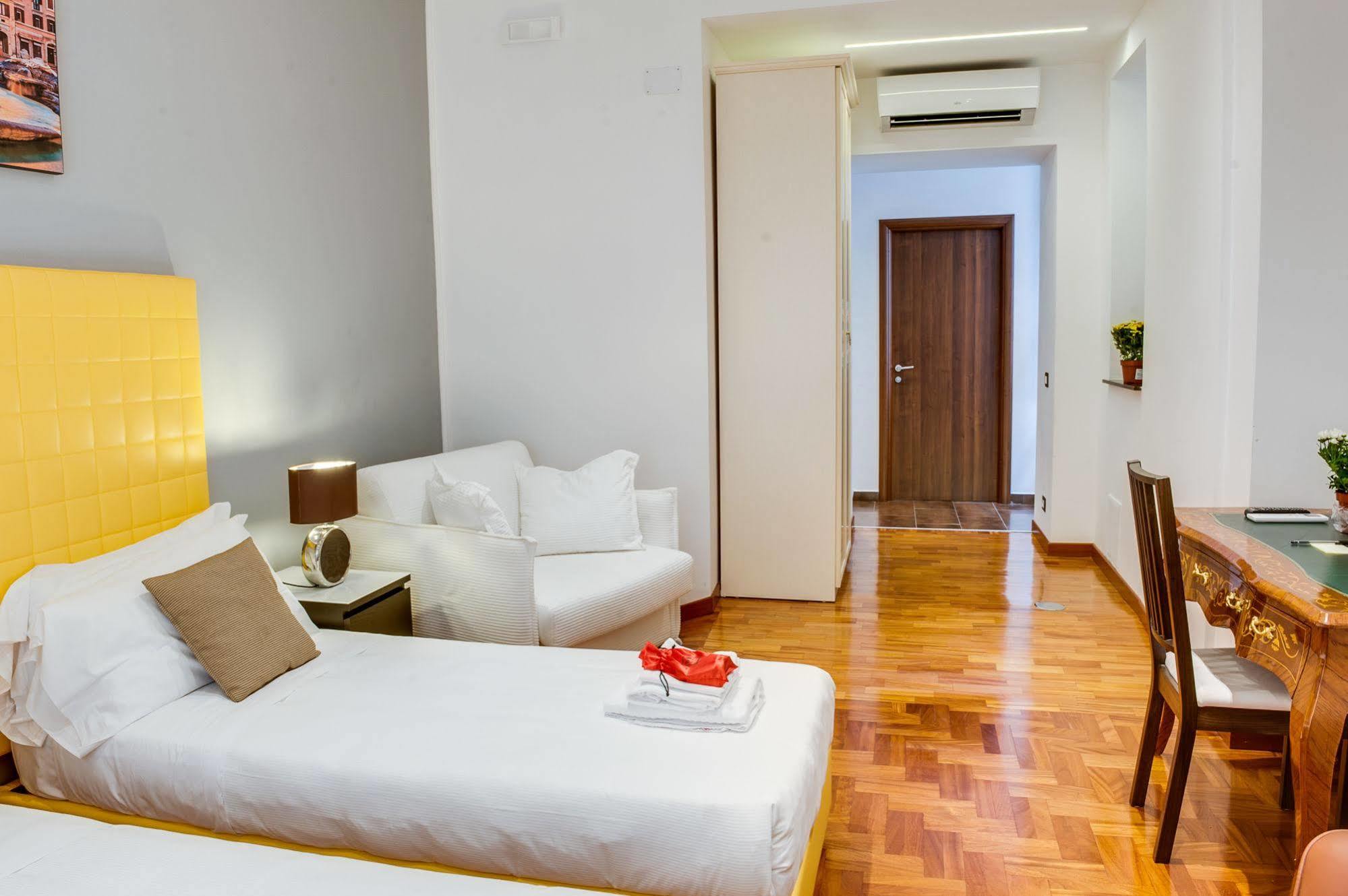 Lh Royal Terrace Affittacamere 2*