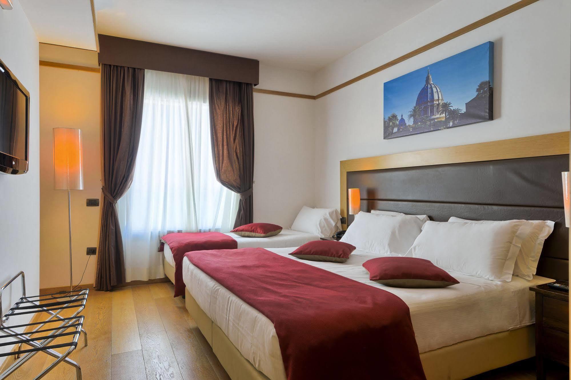 Ginevra Palace 3*