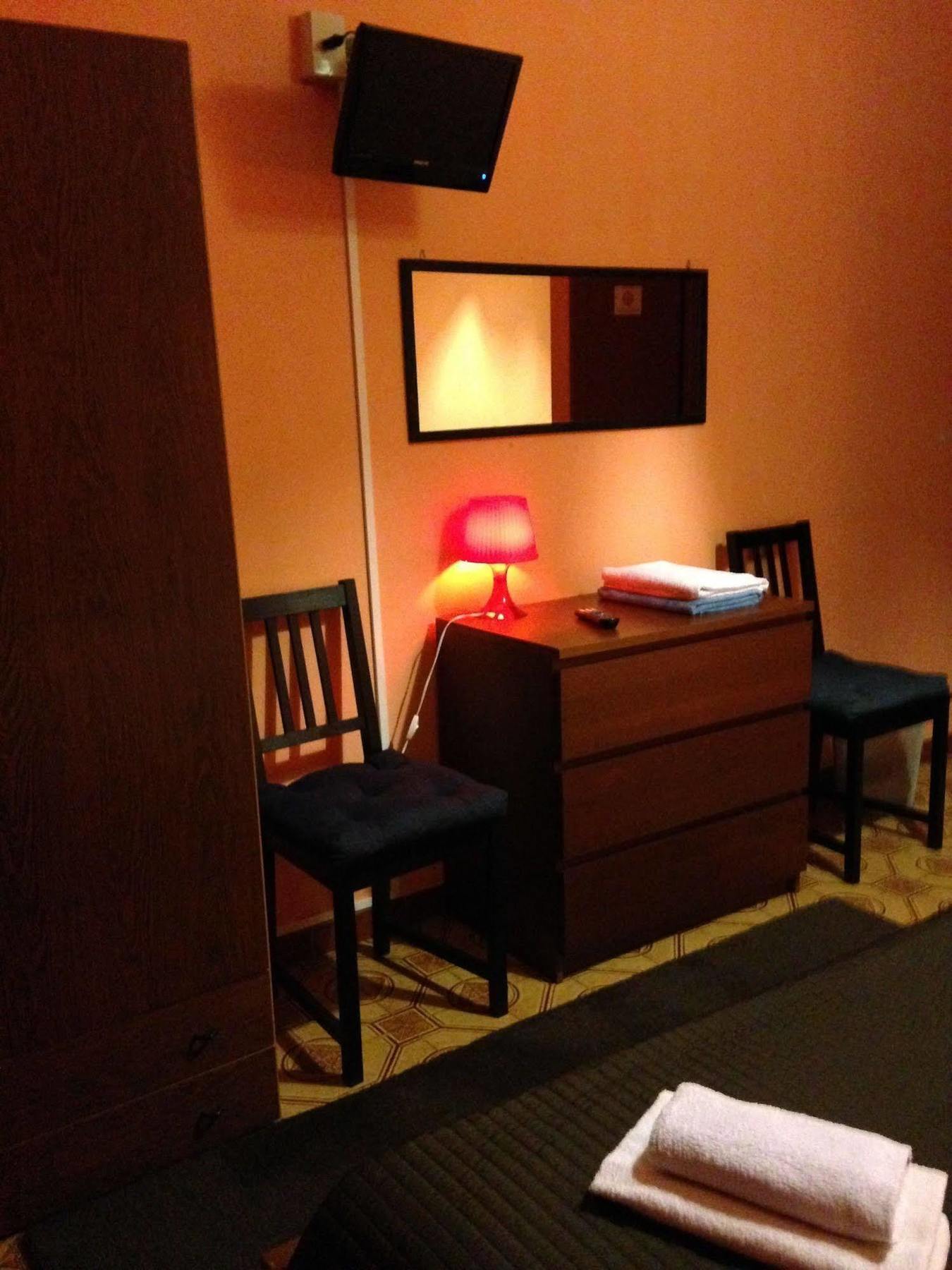 Karolstay Bed and breakfast 2*