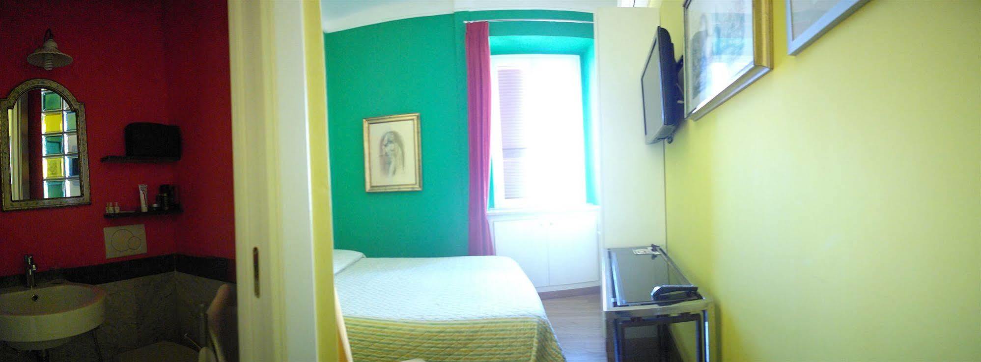 La Casa Di Piero Al Vaticano Alojamento de Acomodação e Pequeno-almoço 2*