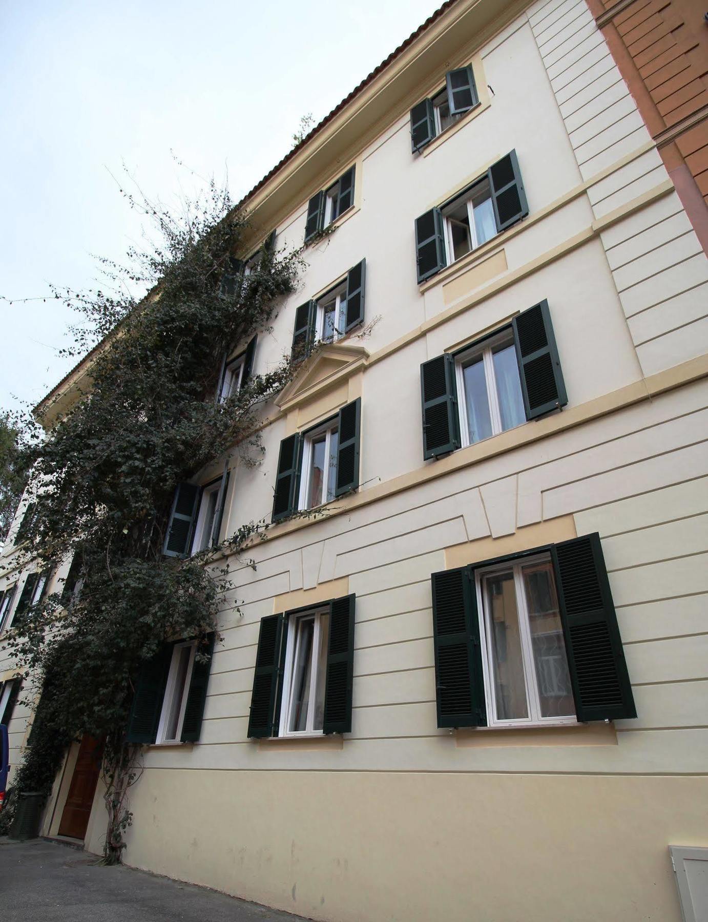 Apart-hotel Candia