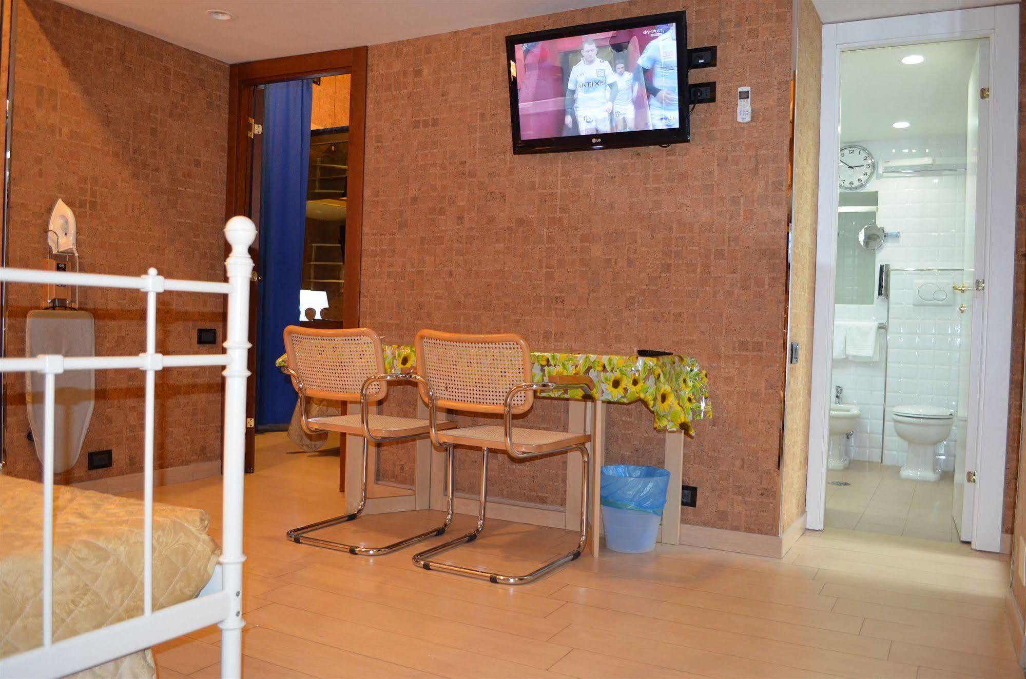 Apart-hotel Candia 3*