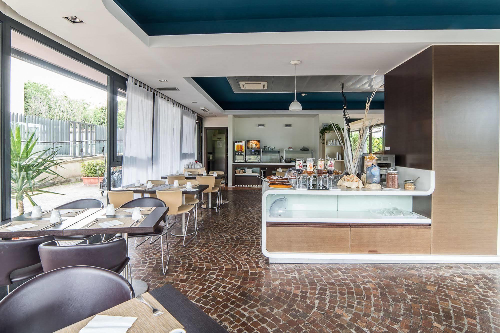 Sotel Nomentana Rome
