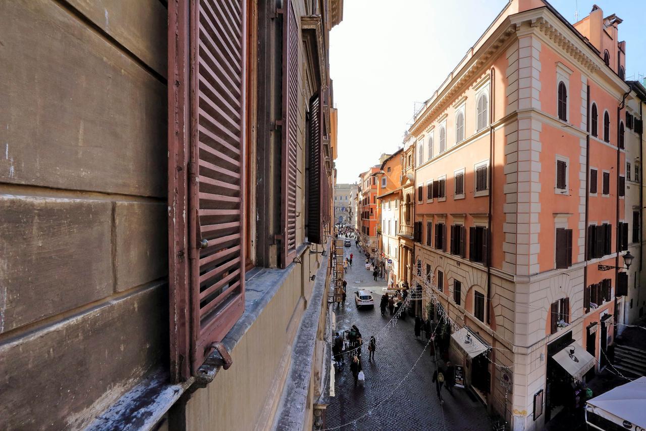 Apartment Romac Baullari In Campo De Fiori Rom