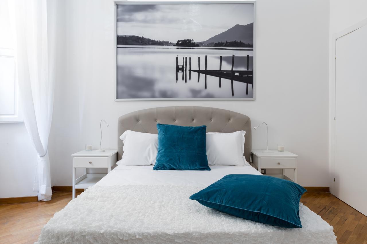 A World Aparts - 32 Calabria Apartment