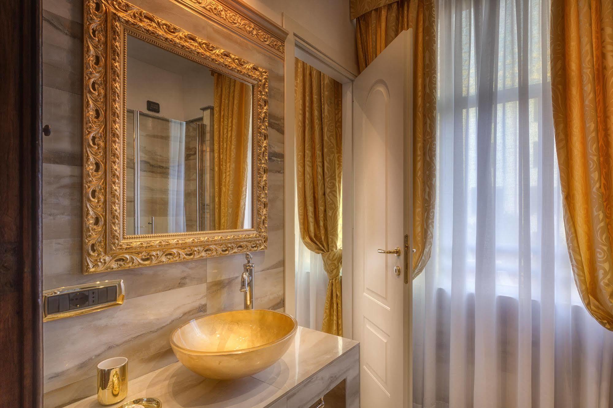 Tolentino 3* Roma