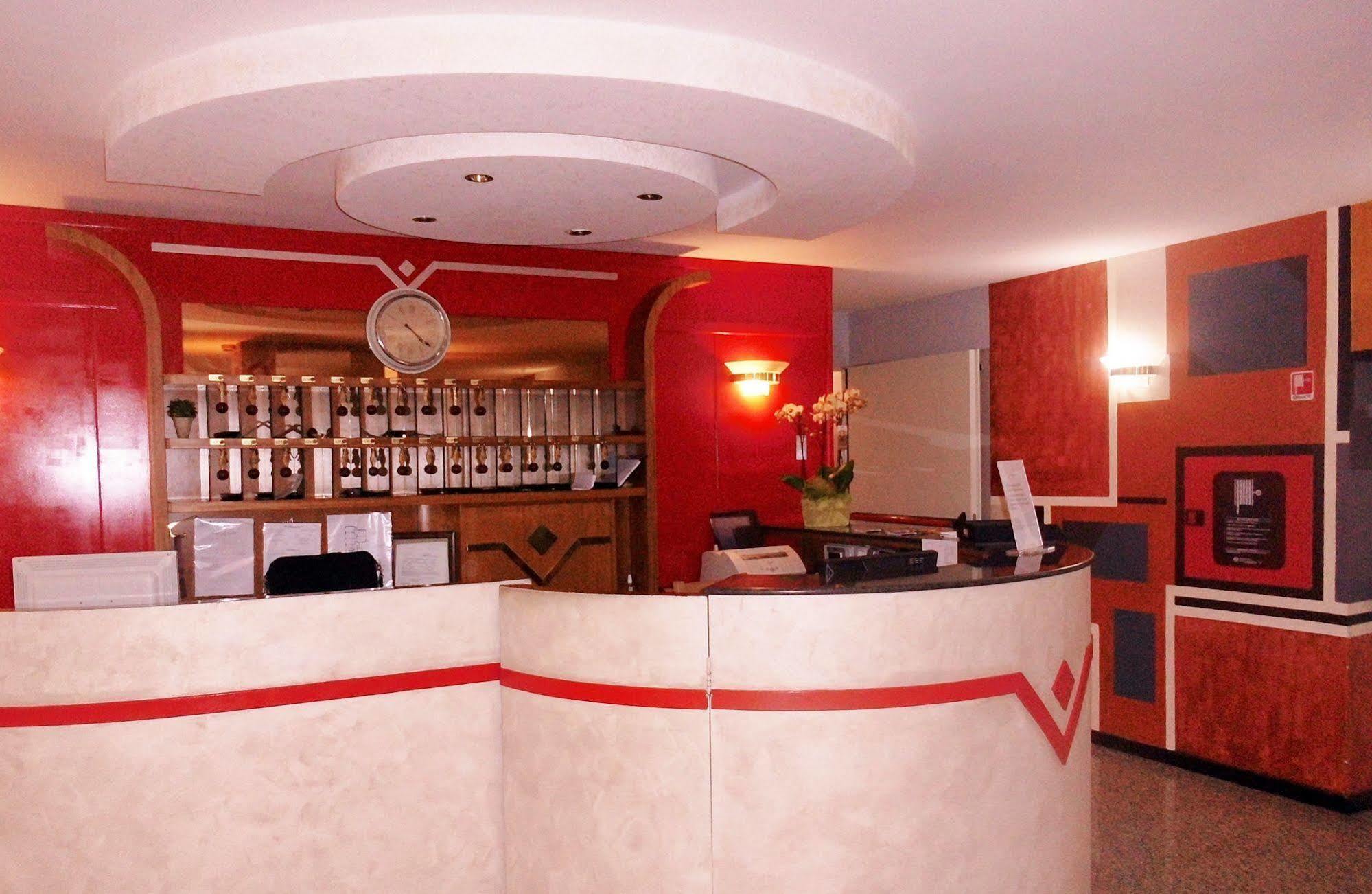 Desiderio Hotel 3*