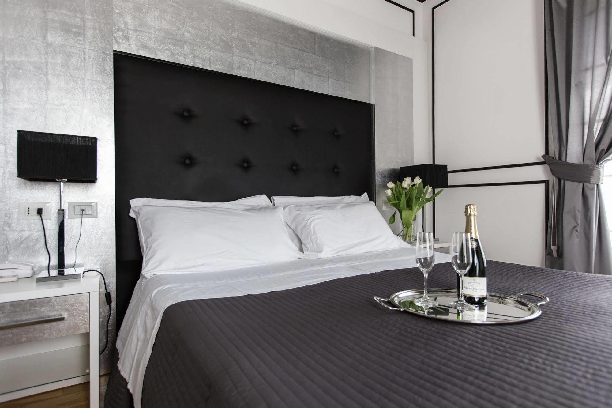 Residenza Scipioni Luxury Bed and breakfast 2*