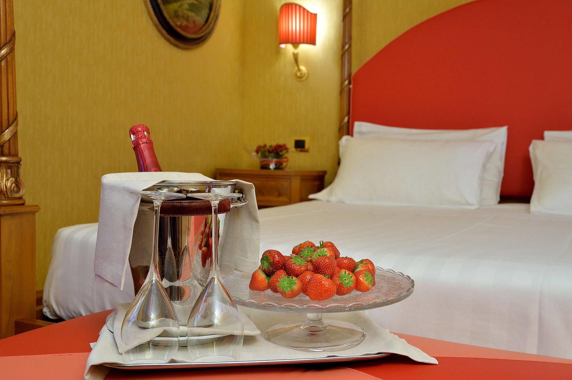 Homs Hotel Roma