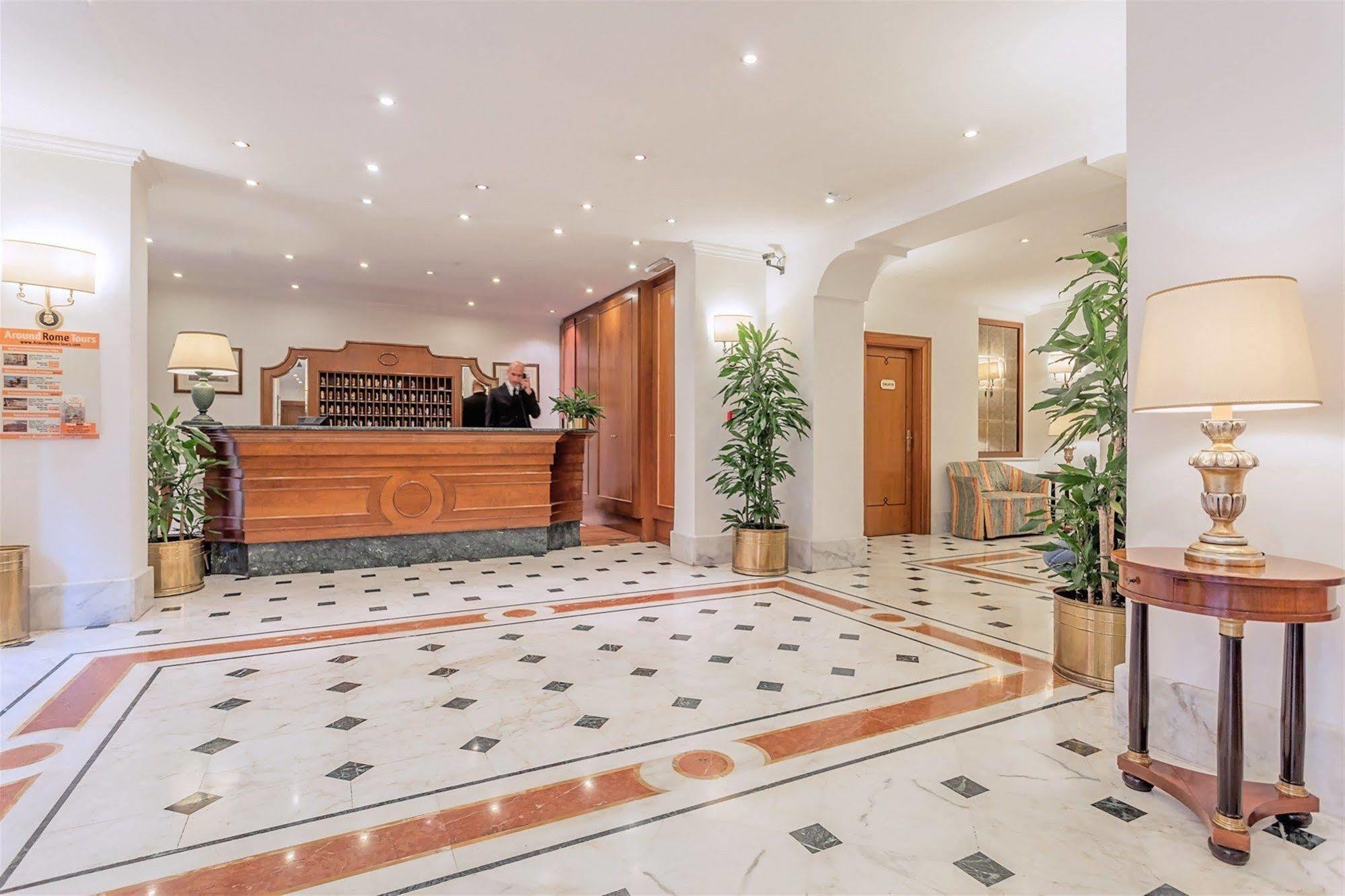 Raeli Luce Hotel 4*