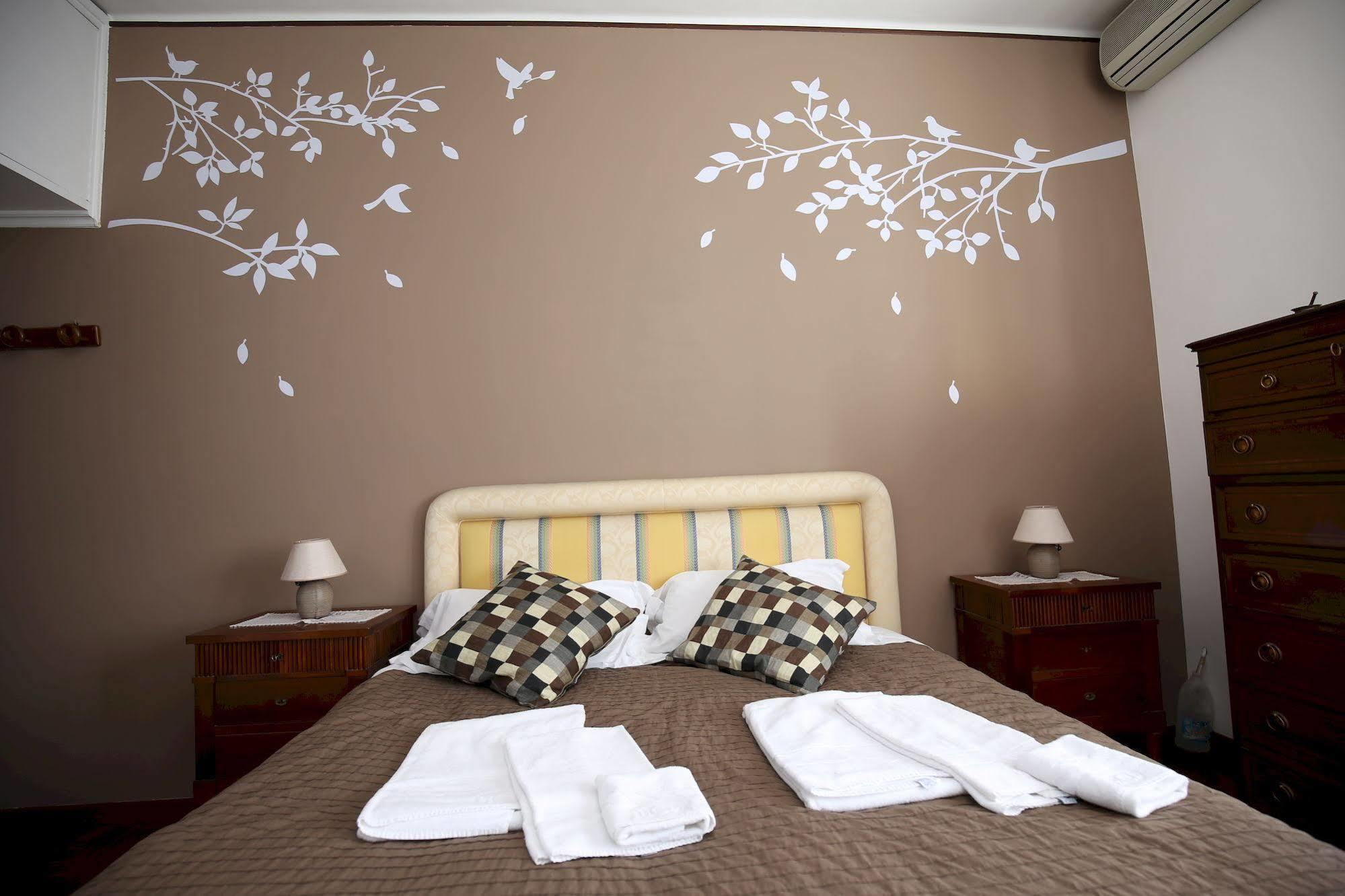 Anastasio II Bed & Breakfast Acomodação com café da manhã  Roma