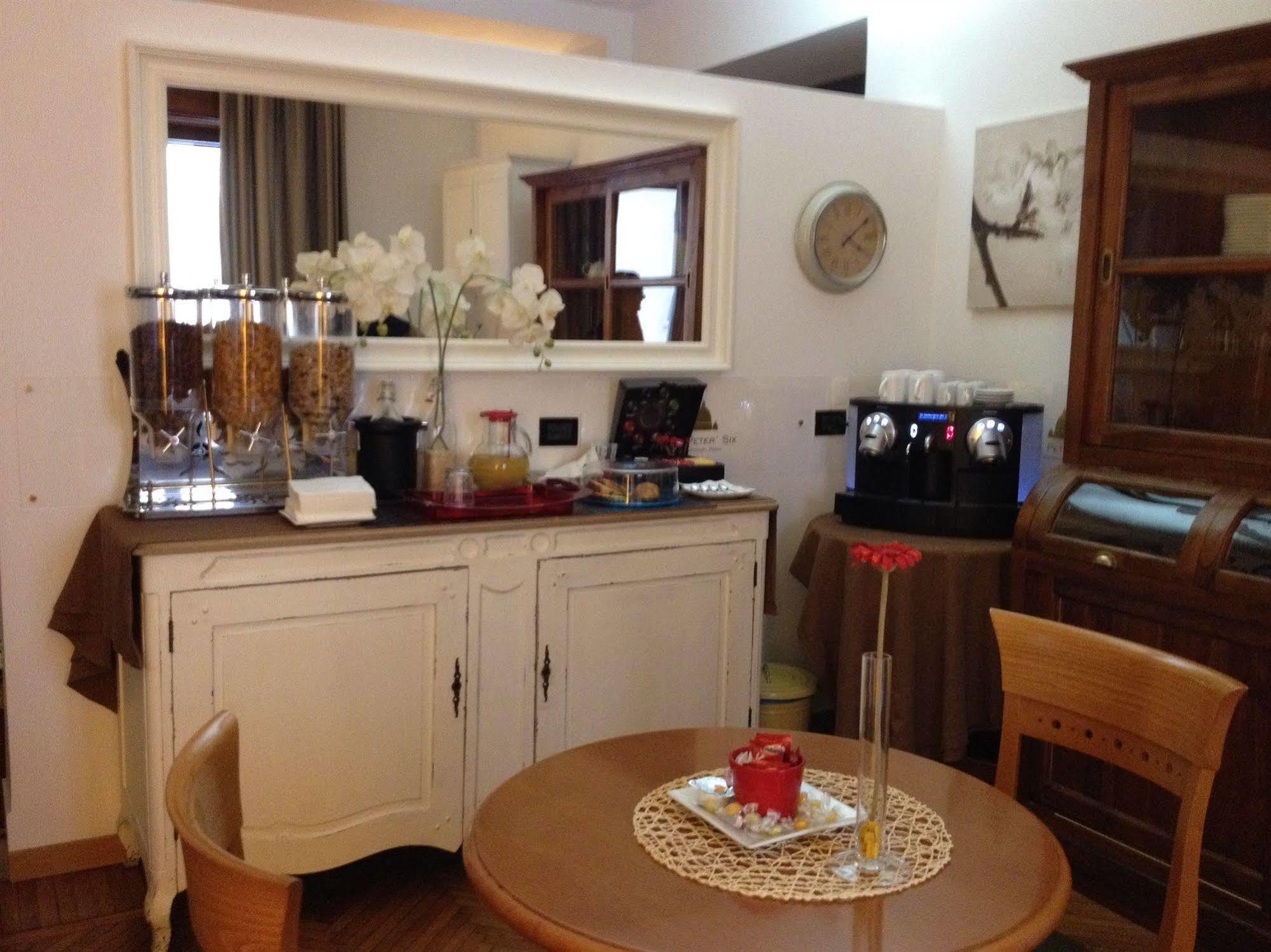 Bed & Breakfast St. Peter' Six & 3*