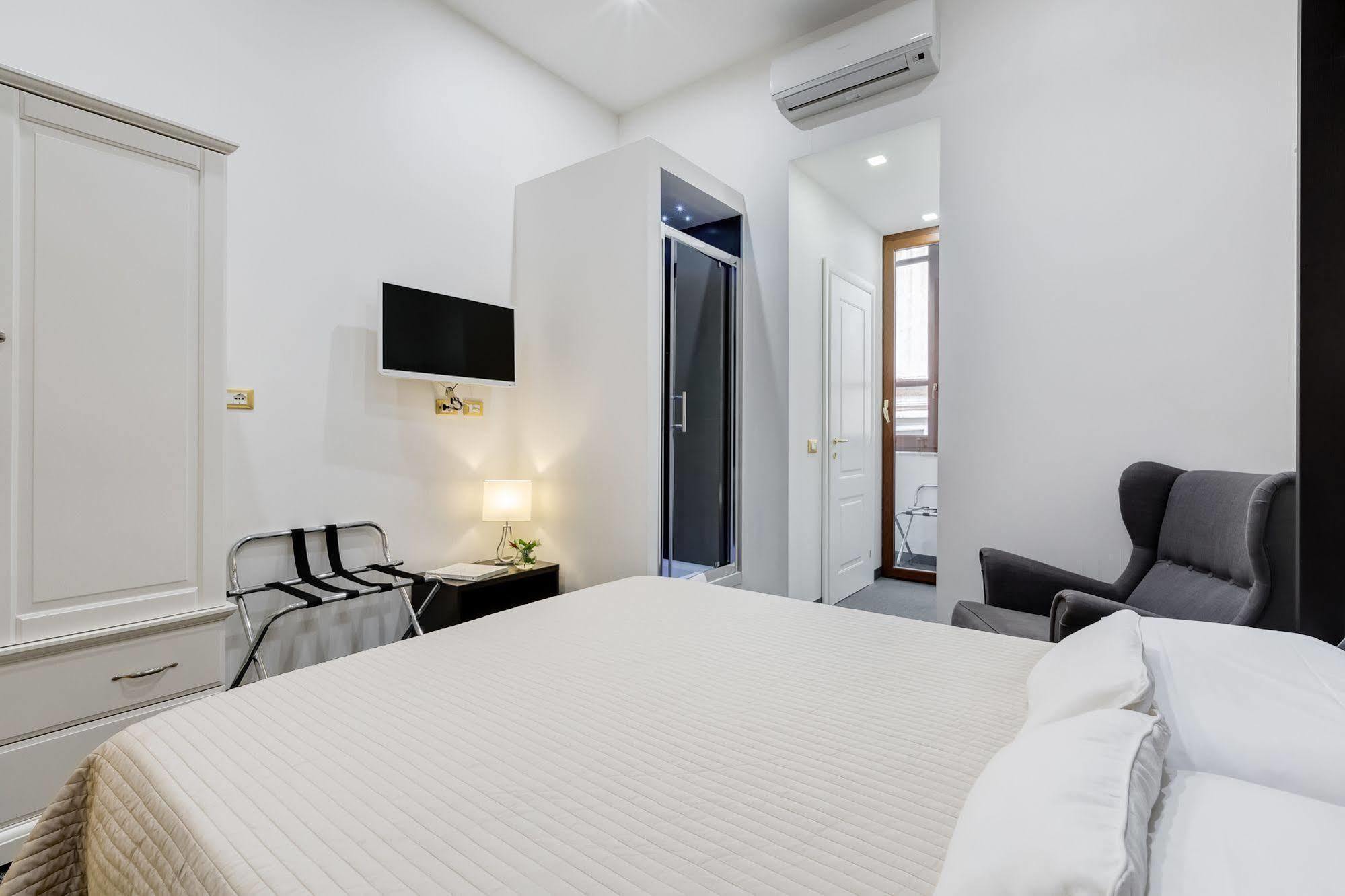Affreschi Su Luxury Bed and breakfast Roma