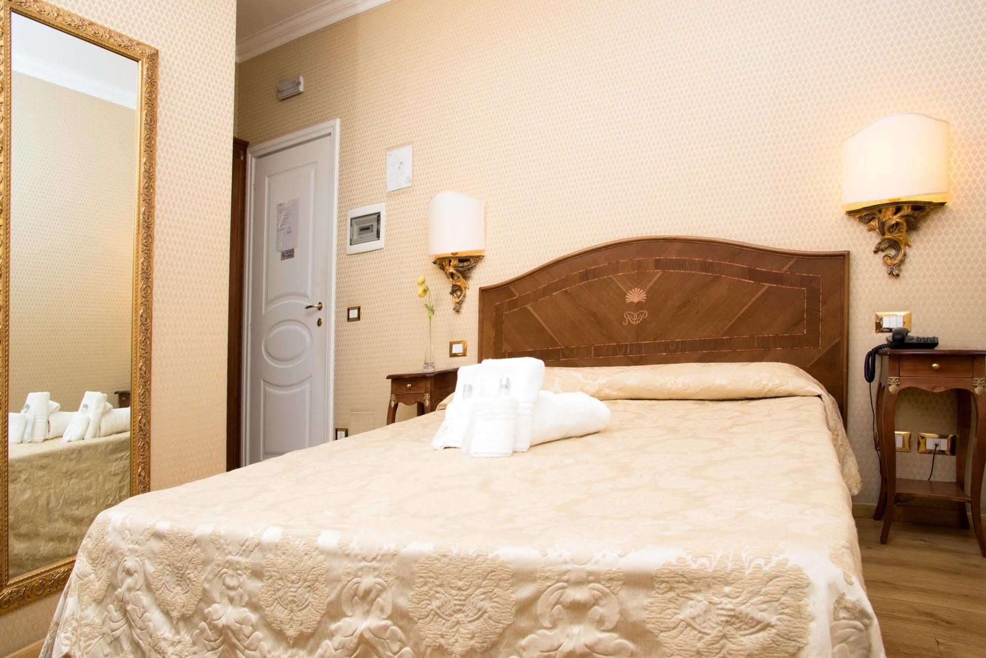 Gjestgiverier Bq House Trevi Luxury Roma