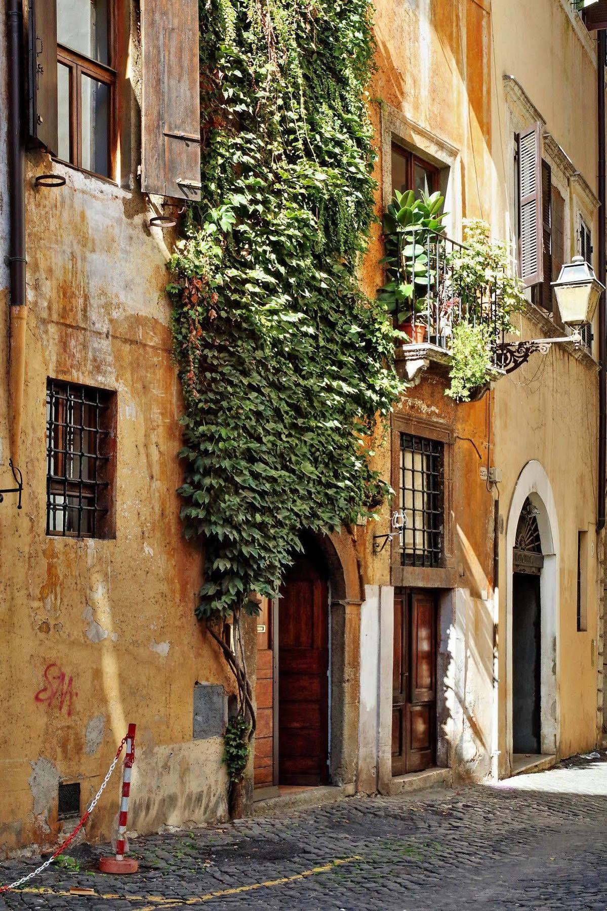 Da Me Roma