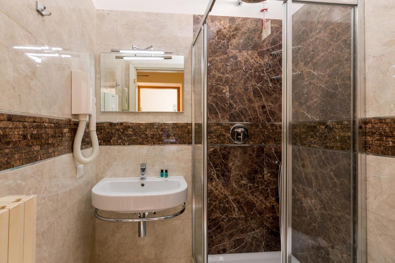Hearth 3* Roma