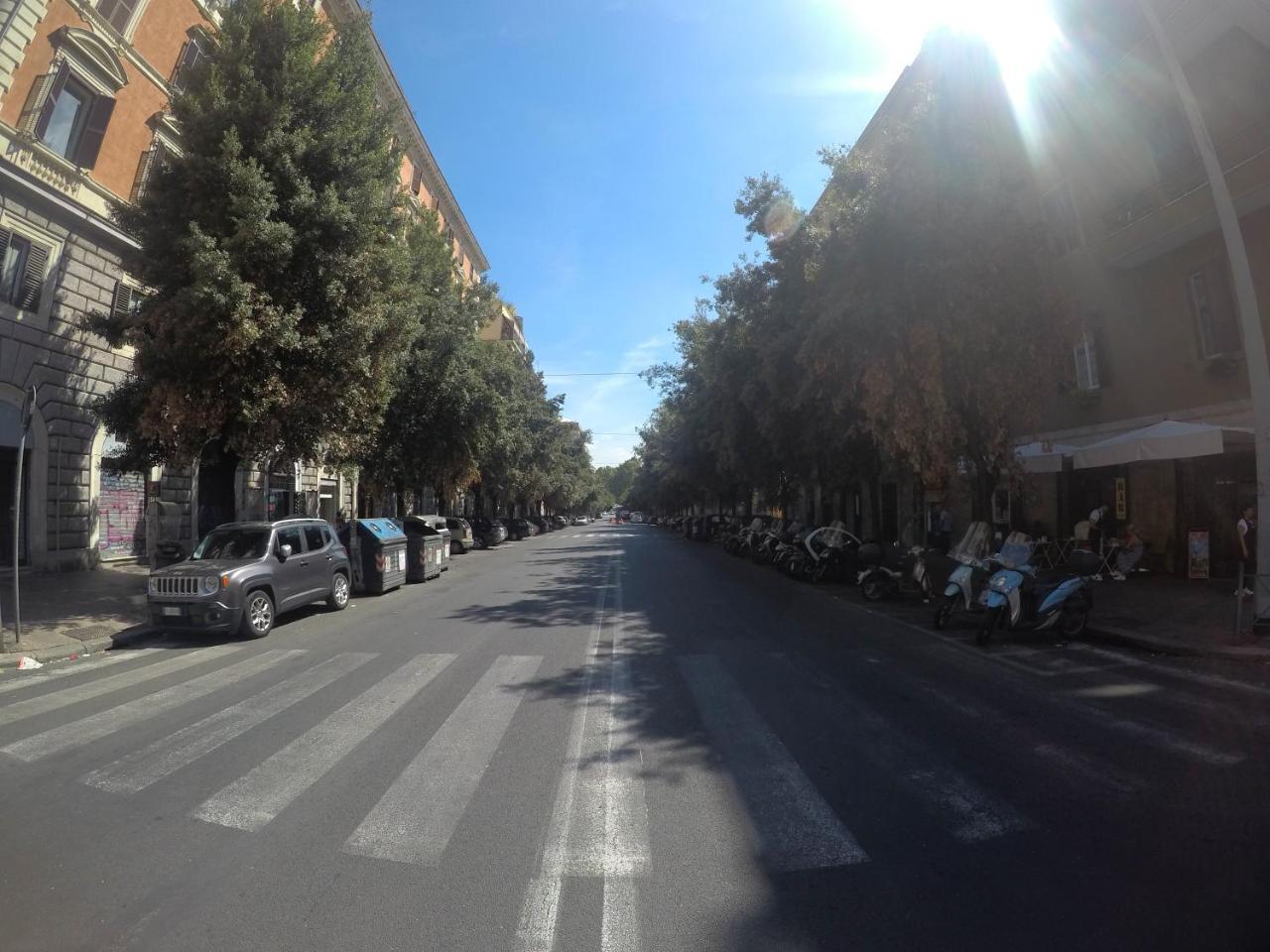 Two Flowers 2* Roma