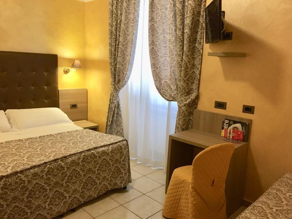 Hotel Assisi 3*