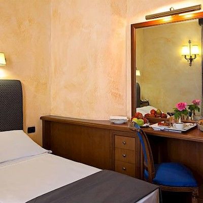 La Fenice Apartment Rom