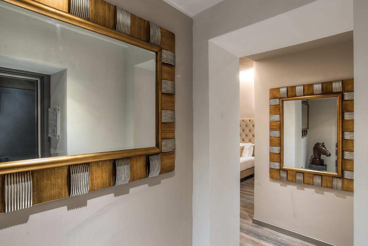 Colonna Del Corso 3* Roma