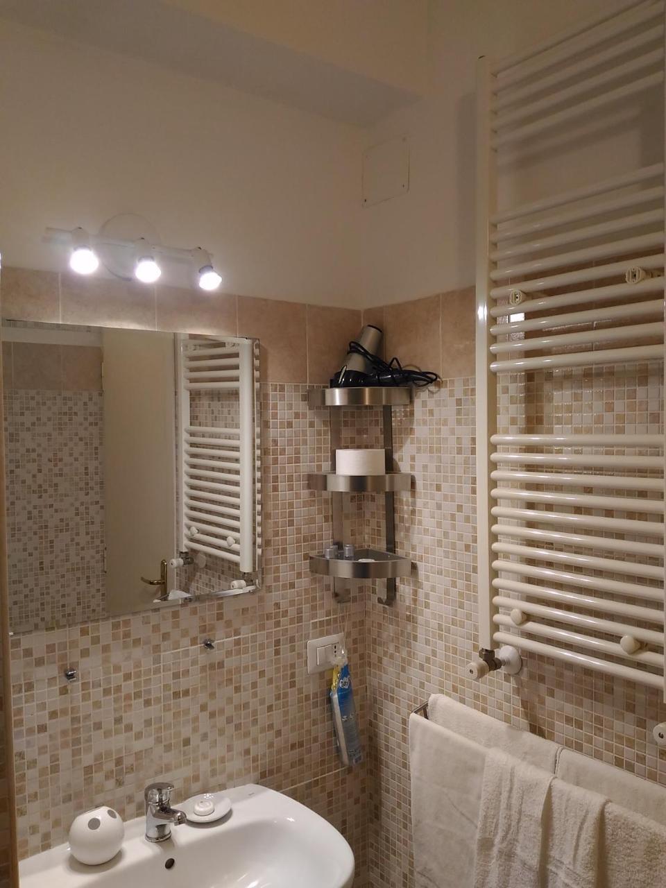 Domus Del Corso Spagna Guest house *