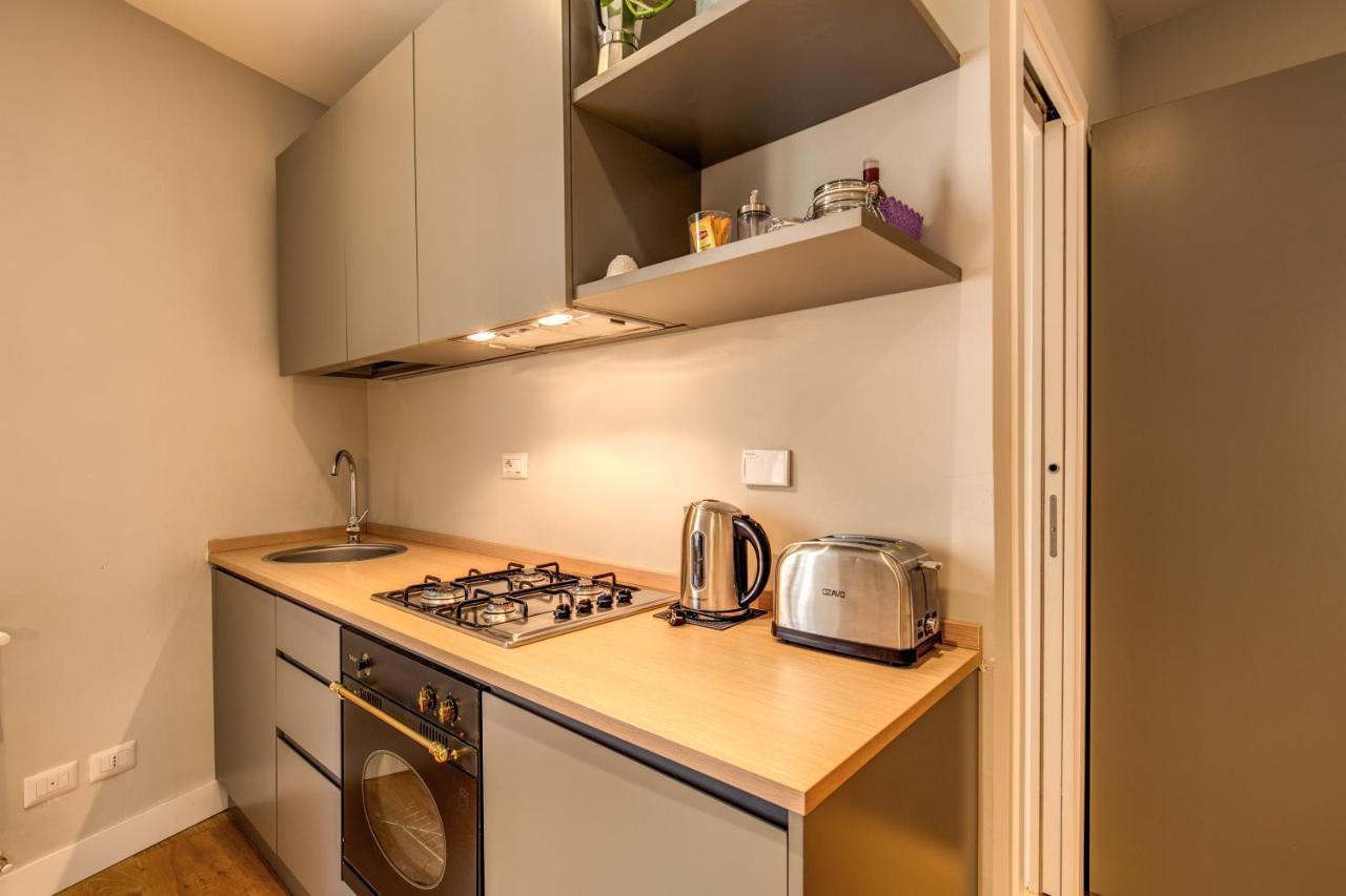 Rr Campo Dei Fiori Apartment