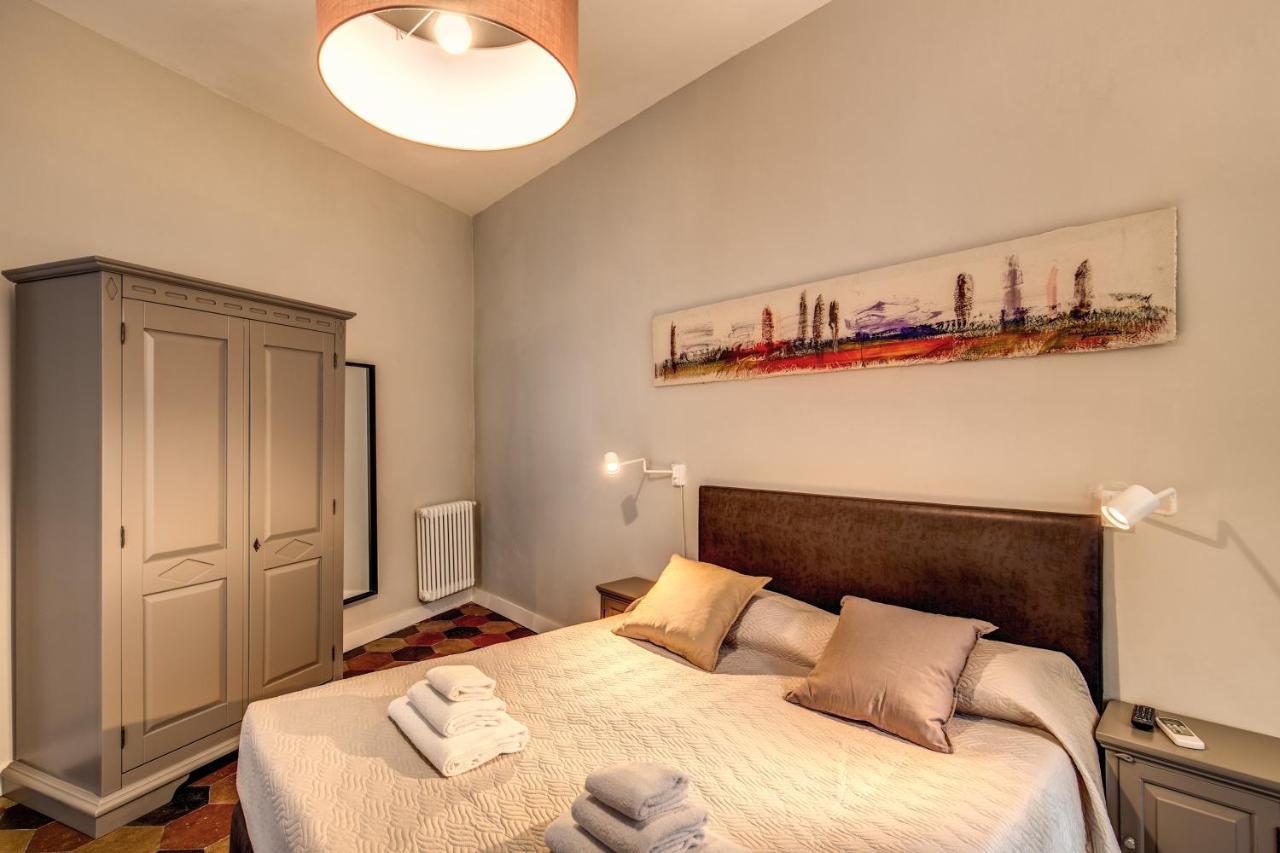Apartment Rr Campo Dei Fiori Rom
