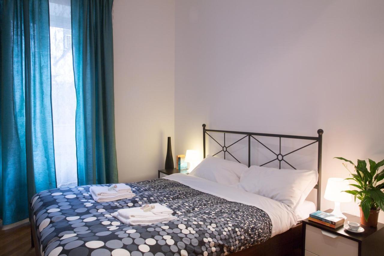 Rent In Giubbonari * Roma