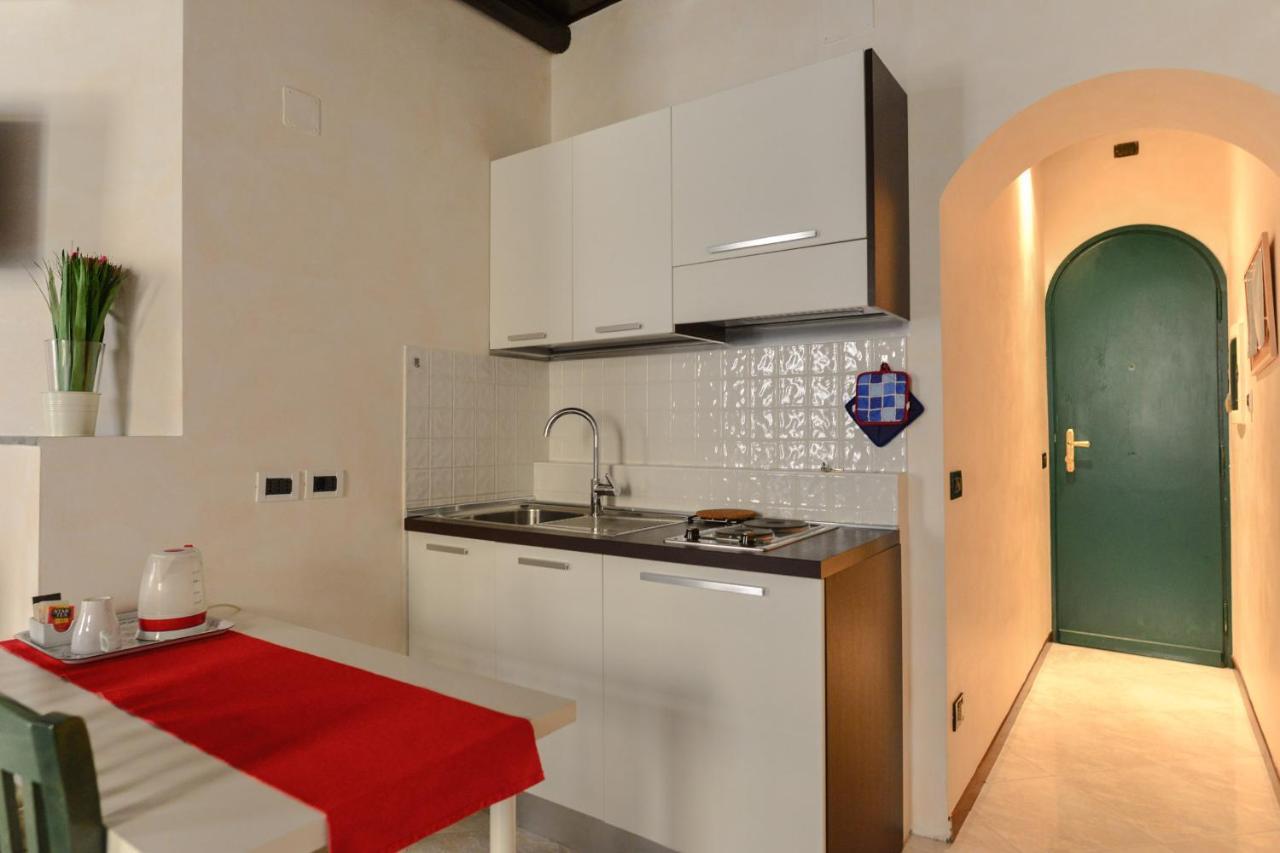 Urbana Colosseo Boutique Roma