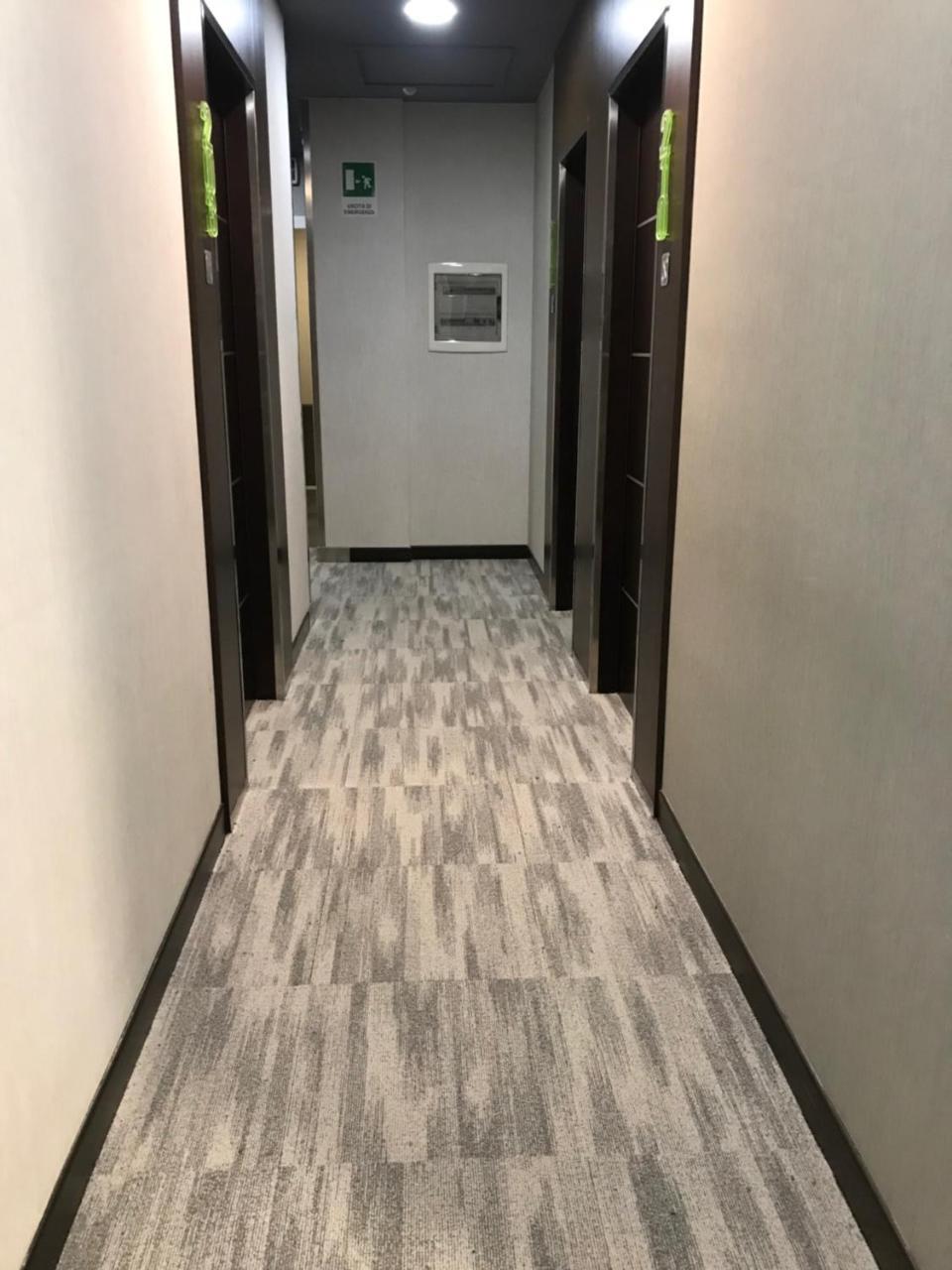 Western Cinemusic Hotel Rom