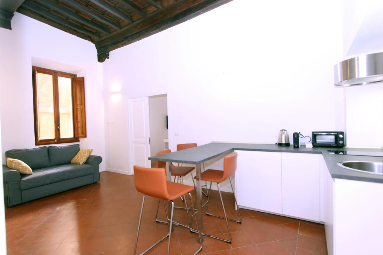 Monte Giordano Flats * Roma