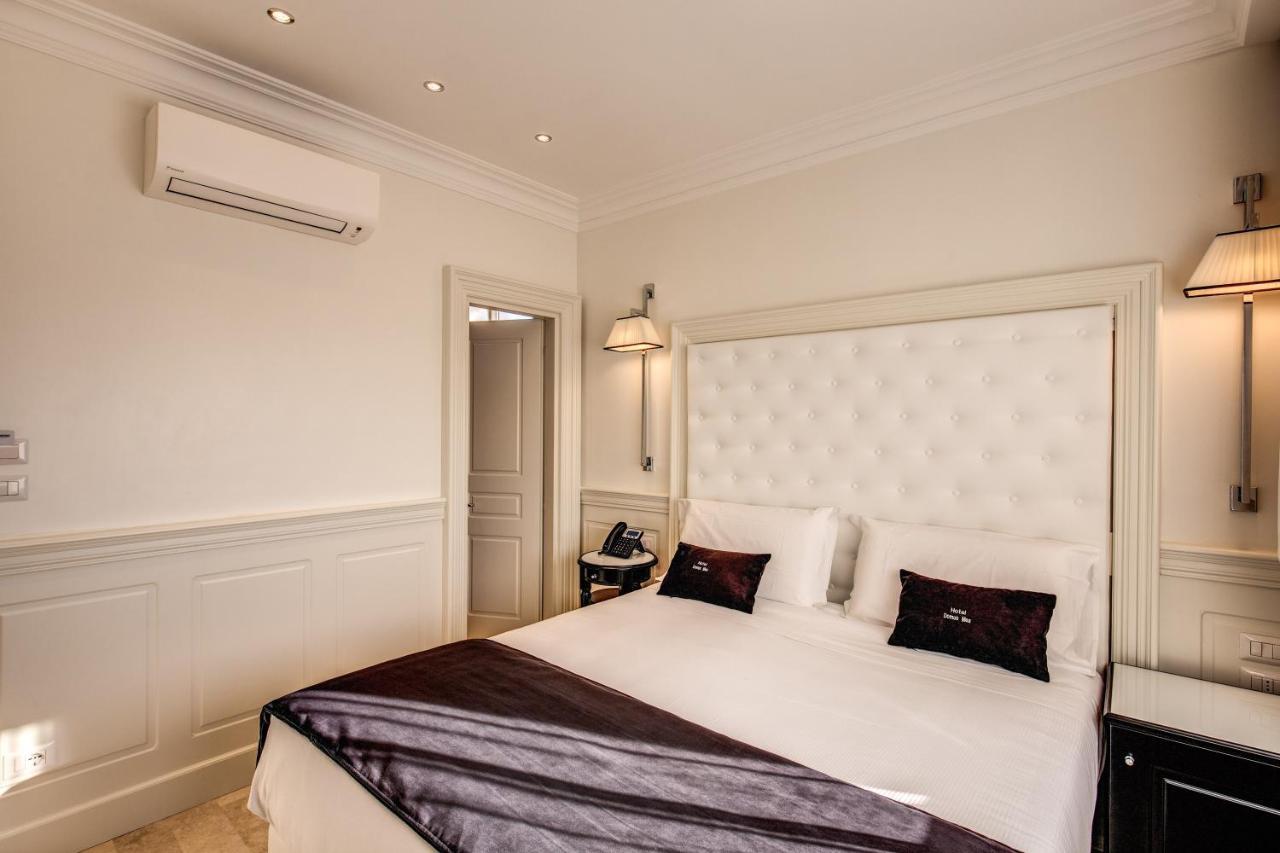 Hotel Domus Mea 3*