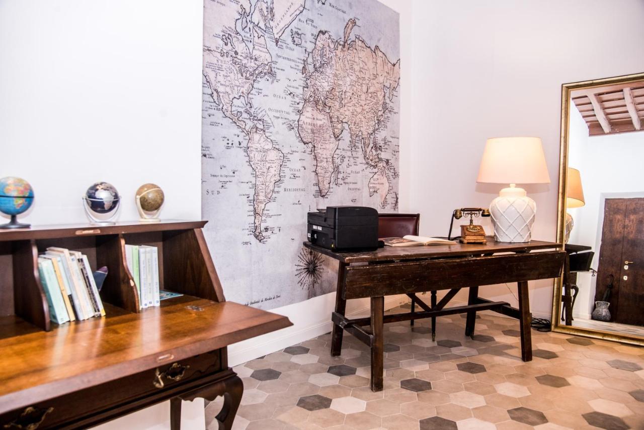 Palazzo Del Duca Piazza Navona 3* Rome