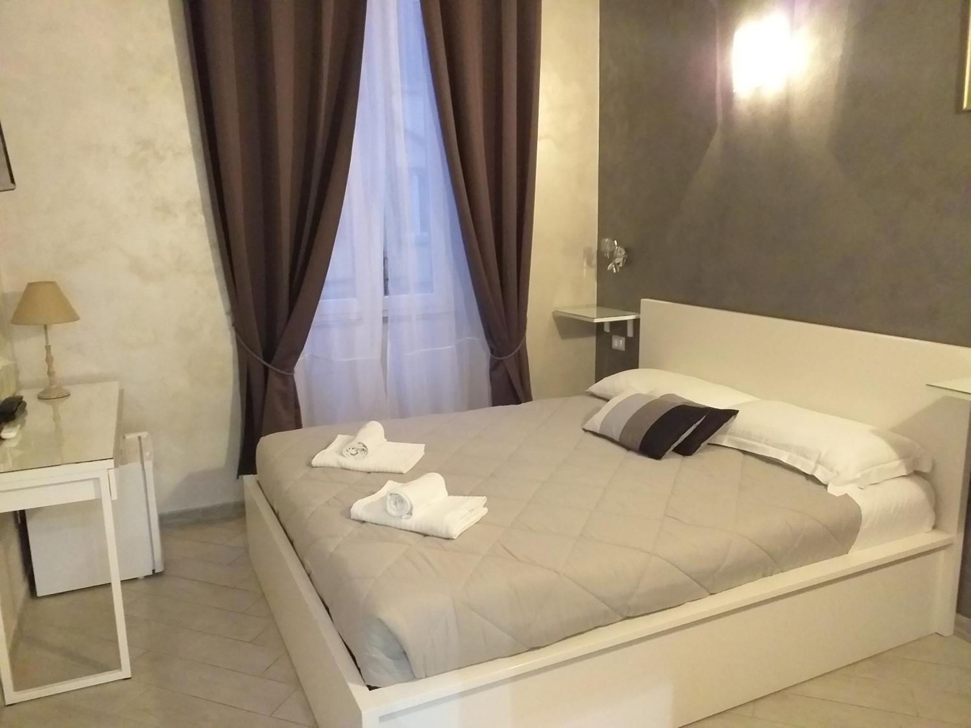 Affittacamere Frattina Grand Roma