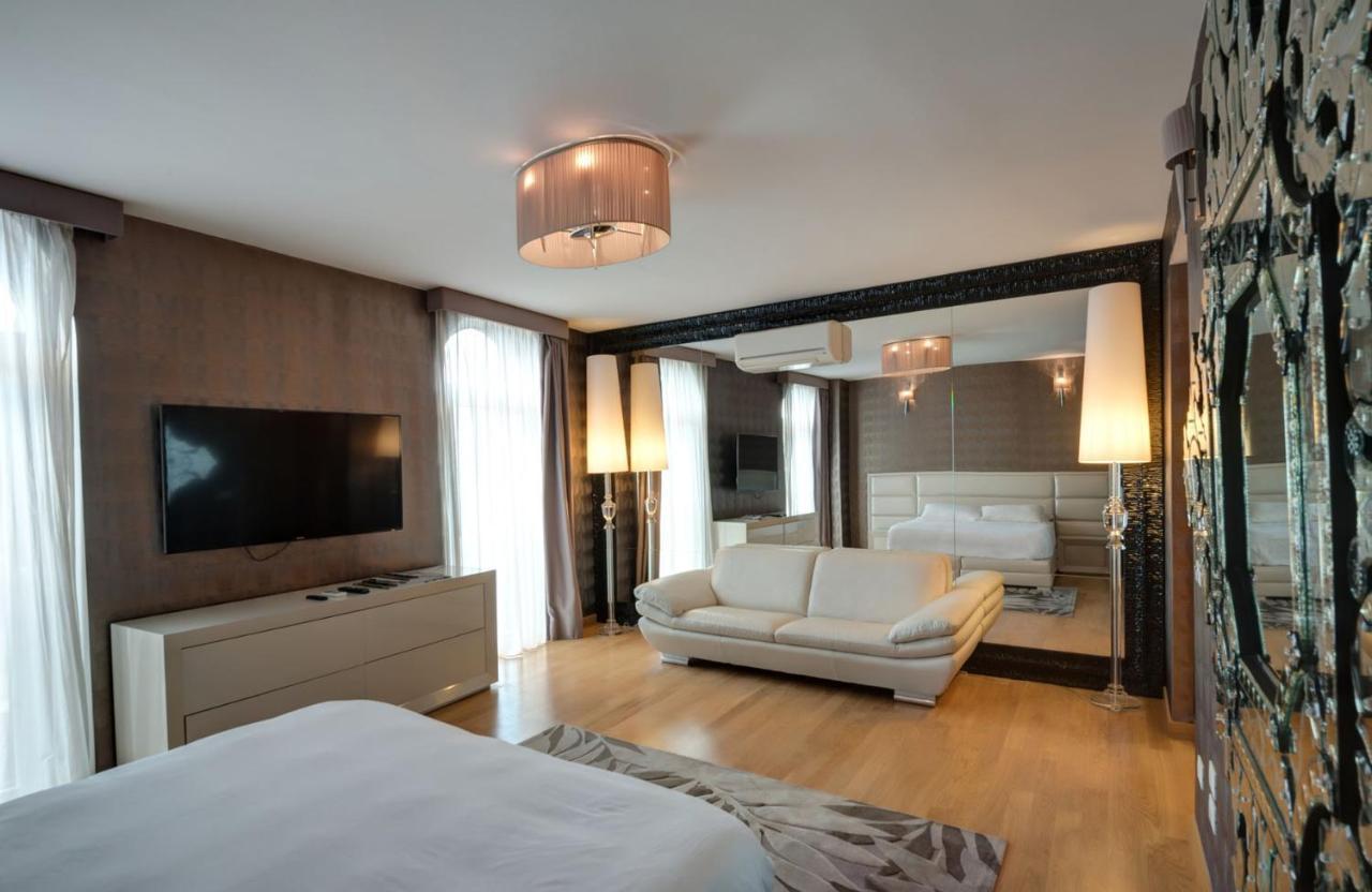 Penthouse - Private 3* Rom