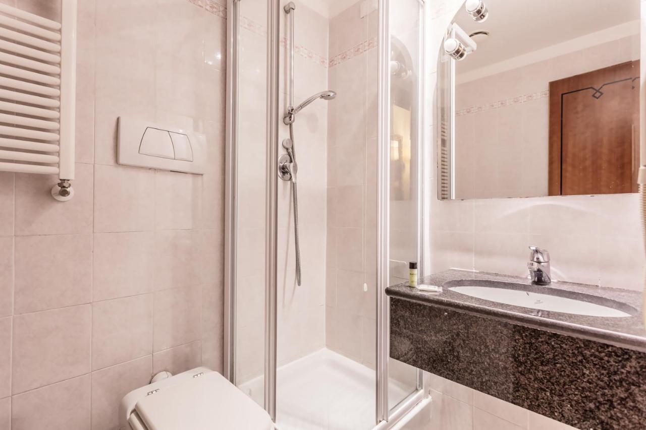 Raeli Noto Hotell 3*
