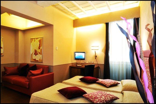 Hotel Condotti Palace Roma