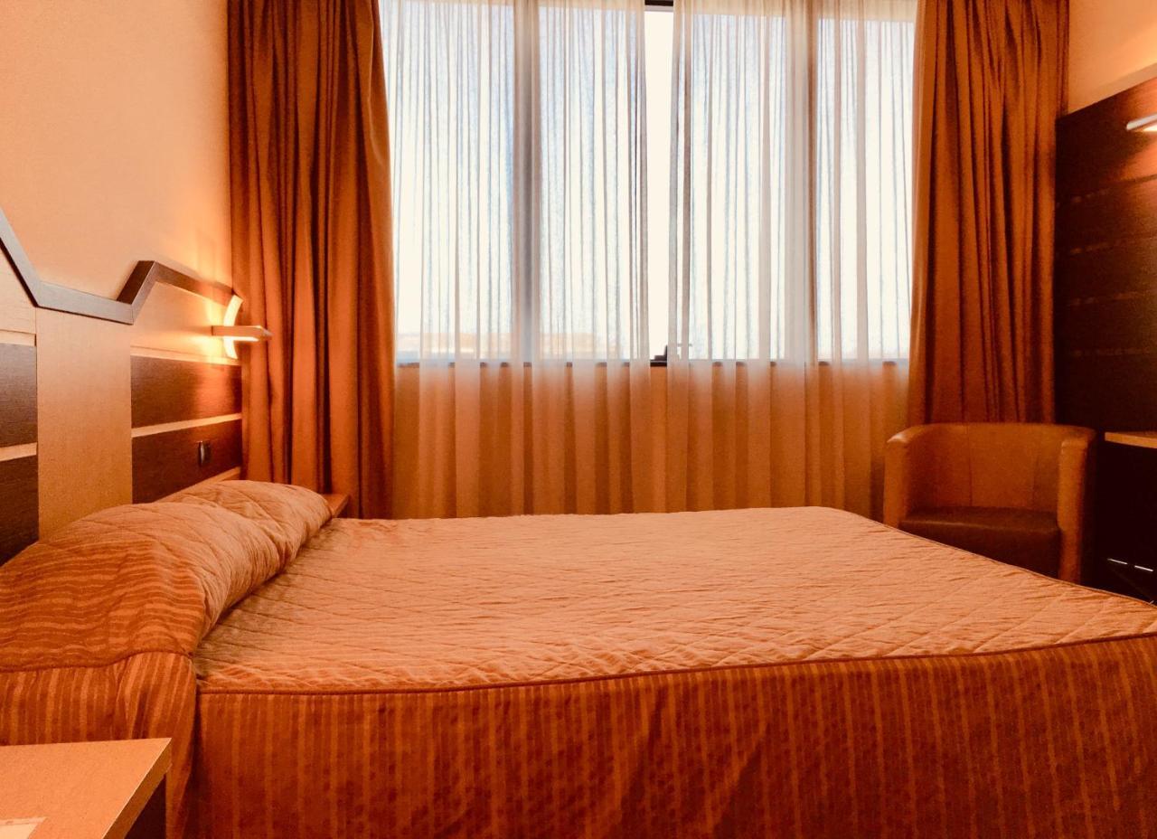 Bellambriana Hotell 4*