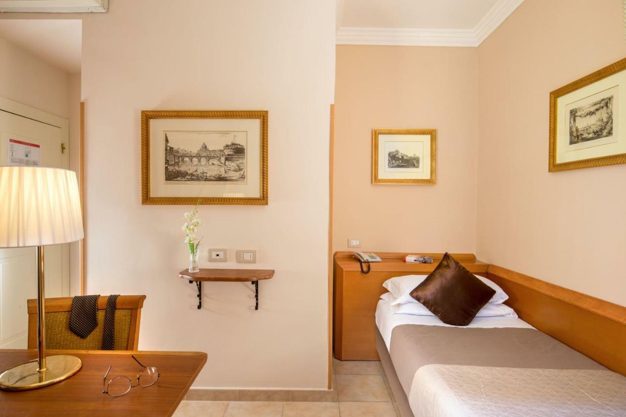 Hotell Xx Settembre 3*