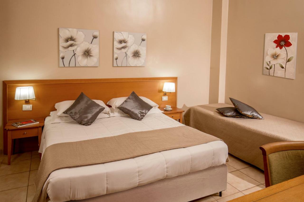 Hotell Xx Settembre 3*
