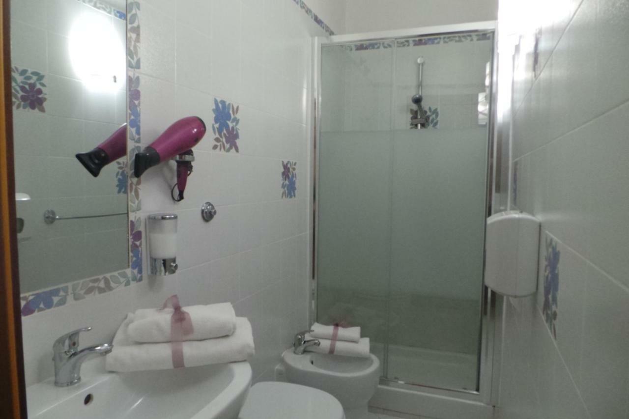 Castelfidardo Hotell Roma
