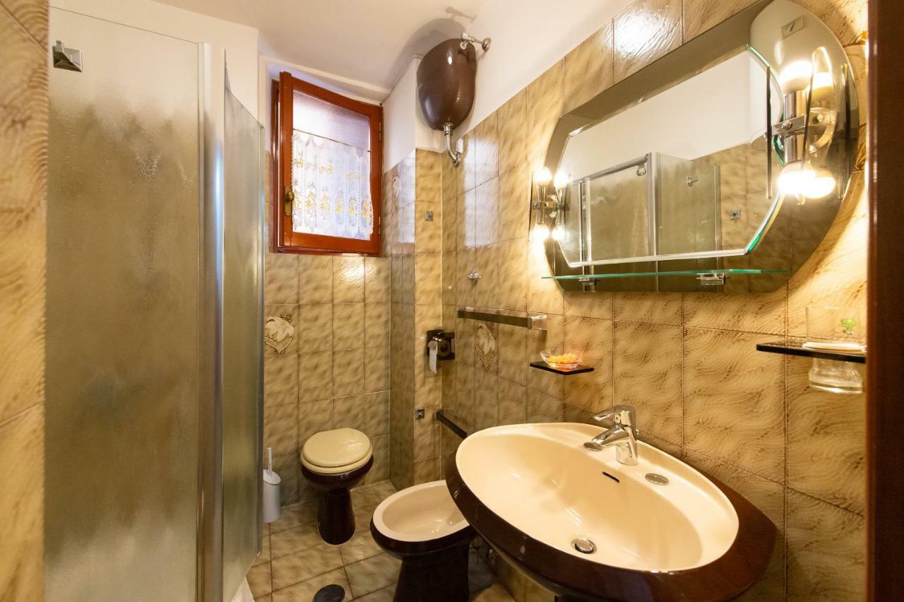 Domus Candia Rom