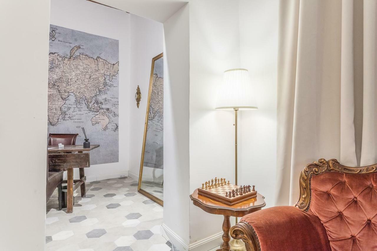 Palazzo Del Duca Piazza Navona 3* Rome