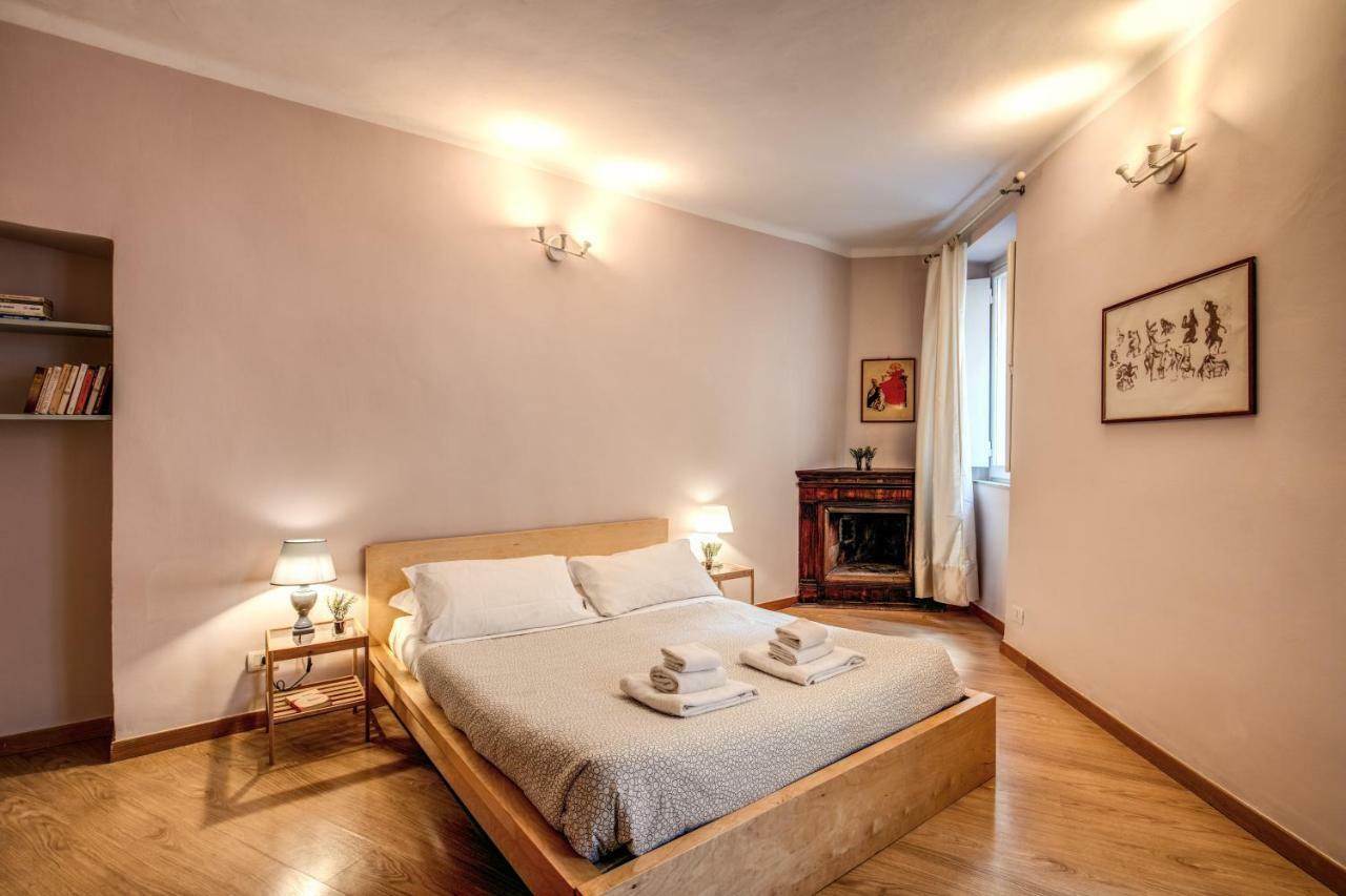 Apartment Rr Campo Dei Fiori Rom