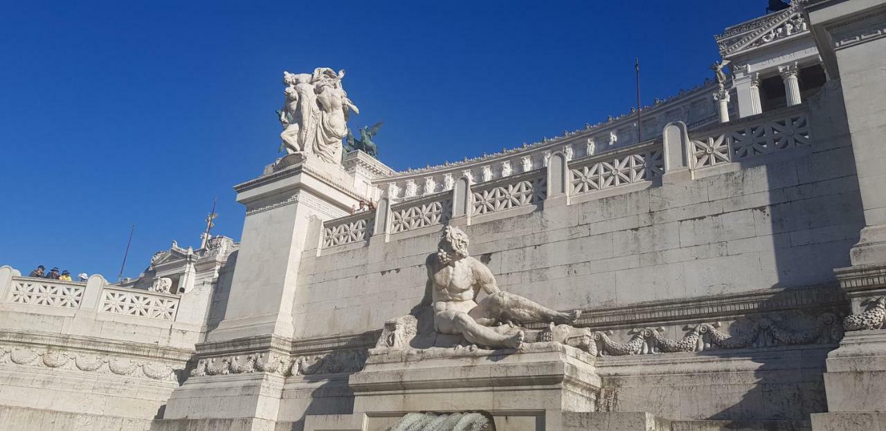 Pensión Mia Roma