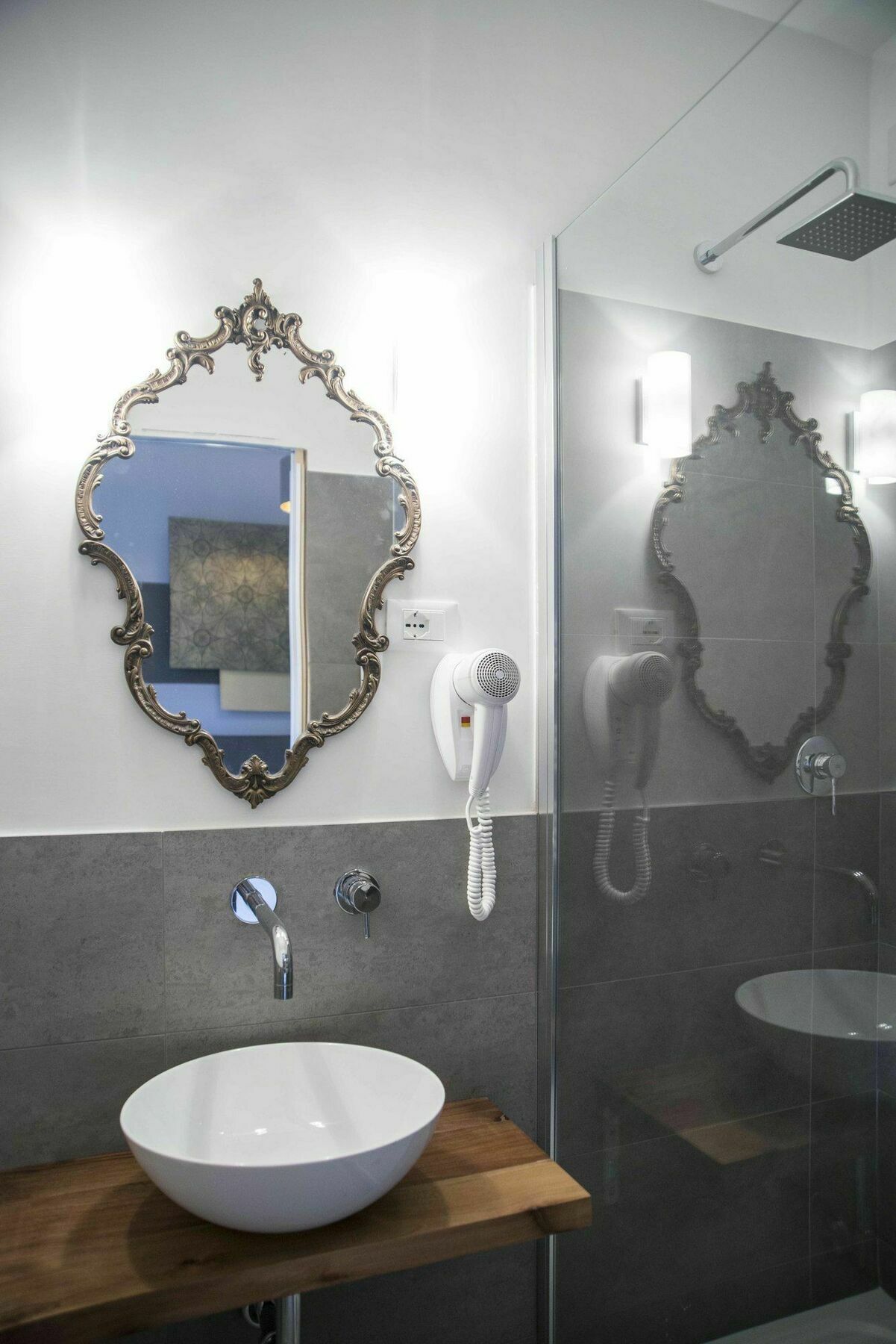 Guest House 2*